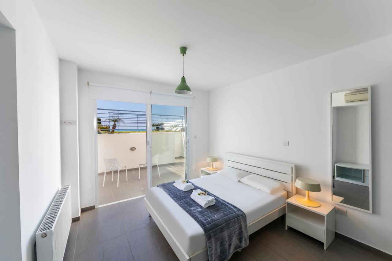 Blue Coral Beach Villas Three Exclusive Villas - Poseidon - Nautilus - Oceanos - And - Baby Coral Bungalow Coral Bay Bagian luar foto