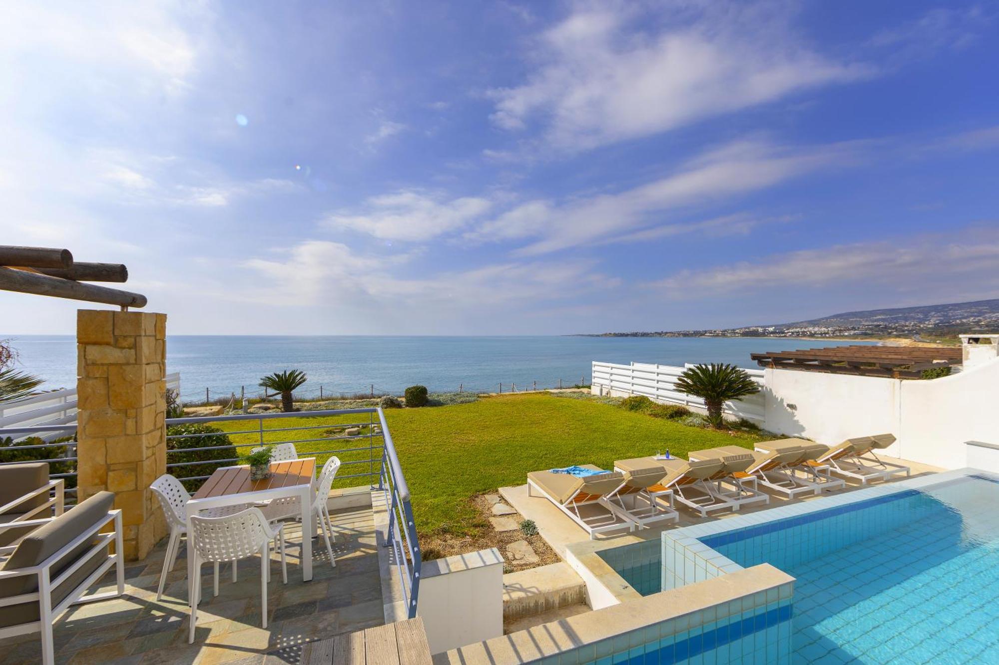 Blue Coral Beach Villas Three Exclusive Villas - Poseidon - Nautilus - Oceanos - And - Baby Coral Bungalow Coral Bay Bagian luar foto