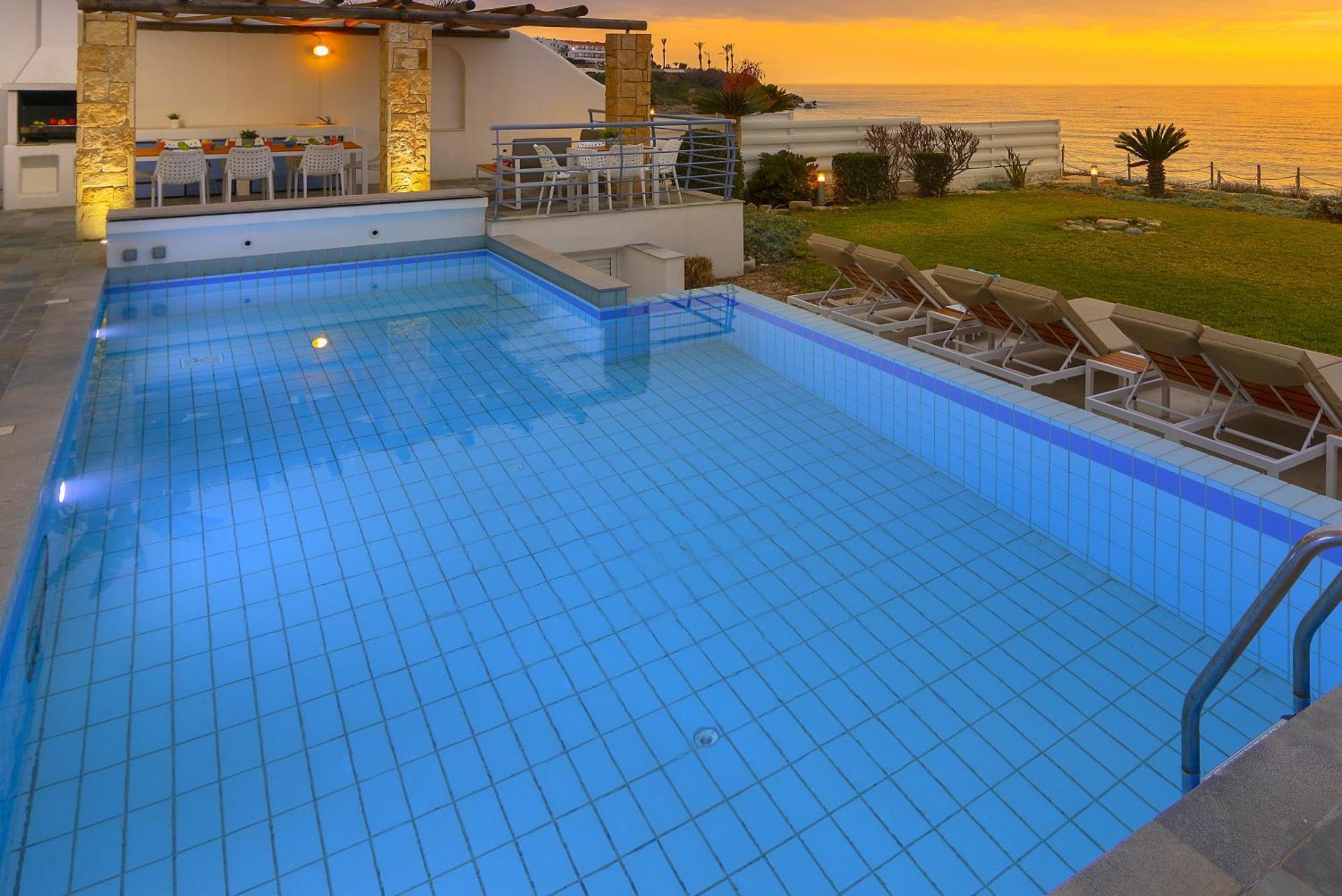 Blue Coral Beach Villas Three Exclusive Villas - Poseidon - Nautilus - Oceanos - And - Baby Coral Bungalow Coral Bay Bagian luar foto