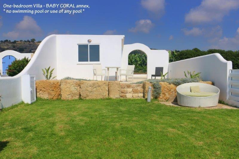 Blue Coral Beach Villas Three Exclusive Villas - Poseidon - Nautilus - Oceanos - And - Baby Coral Bungalow Coral Bay Bagian luar foto